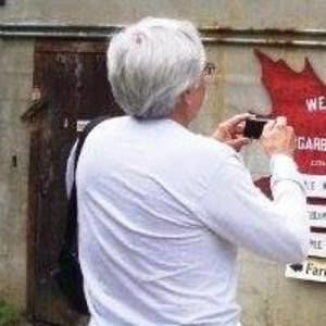 Meet your Posher, Bill